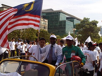 10.8.2010 Para anggota Kelab Putera 1Malaysia foto RaoIMG00027-20100515-1103 Para anggota Kelab Putera 1Malaysia (foto: Evenkates Rao)