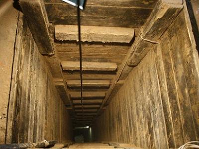 12.8.2010 Contoh terowongan di perbatasan Gaza foto MazinX1214866950gaza_tunnel_1 Contoh terowongan di perbatasan Gaza (foto: MazinX)