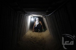 1.10.2010 jelang tengah malam 70206 Salah satu terowongan menuju dan keluar Gaza. Foto: Ma'an News Agency