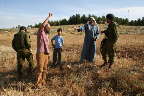 090618-hebron-settler