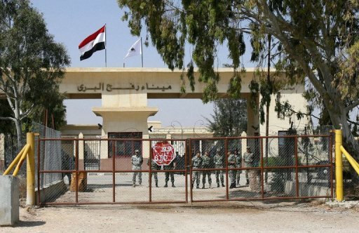 Pintu perbatasan Rafah. foto: AFP