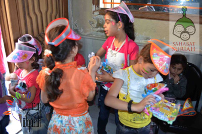 Bermain dan bergembira, mensyukuri semuanya di hari 'Idul Fitri.  foto: Sahabat Suriah/HALUAN/Al-Sarraa