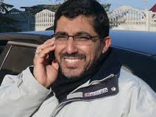 Dirar Abu Sisi sebelum diculik Mossad di kampung istrinya, Ukraina. foto: Dokumentasi Pribadi