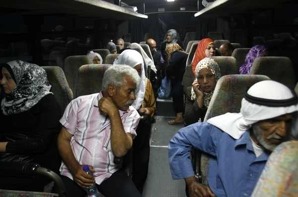 Keluarga tahanan Palestina jenguk keluarga mereka di penjara 'Israel'