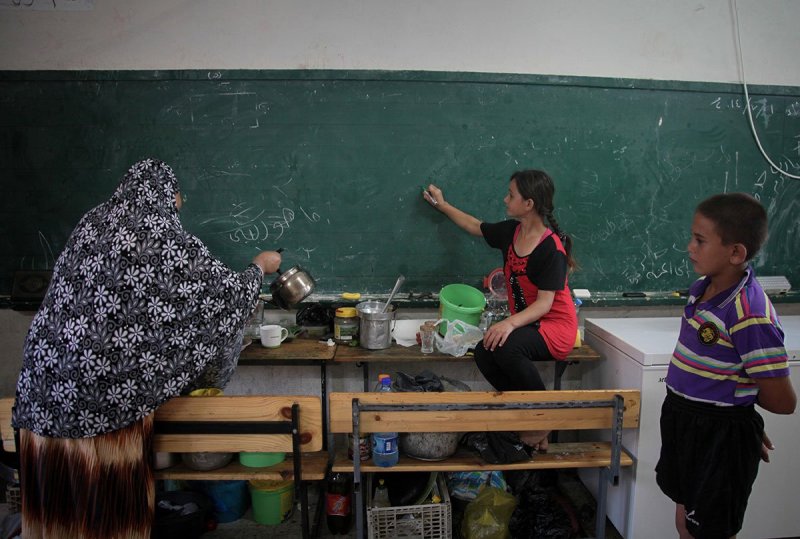 Serdadu Zionis menutup kawasan Ras Al-Amood di Silwan, selatan Masjidil Aqsha dan menutup sekolah-sekolah. Foto: Dokumentasi MEMO