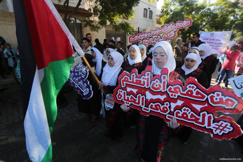 Aksi protes para penyandang disabilitas di Jalur Gaza. Foto: Mohammad Asad