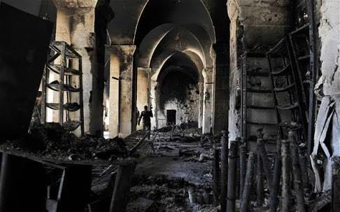 Masjid Umawi yang dibom dan dibakar rezim Asad. Untuk pertama kalinya sejak seribu tahun lalu, tidak ada shalat Jum’at di Aleppo